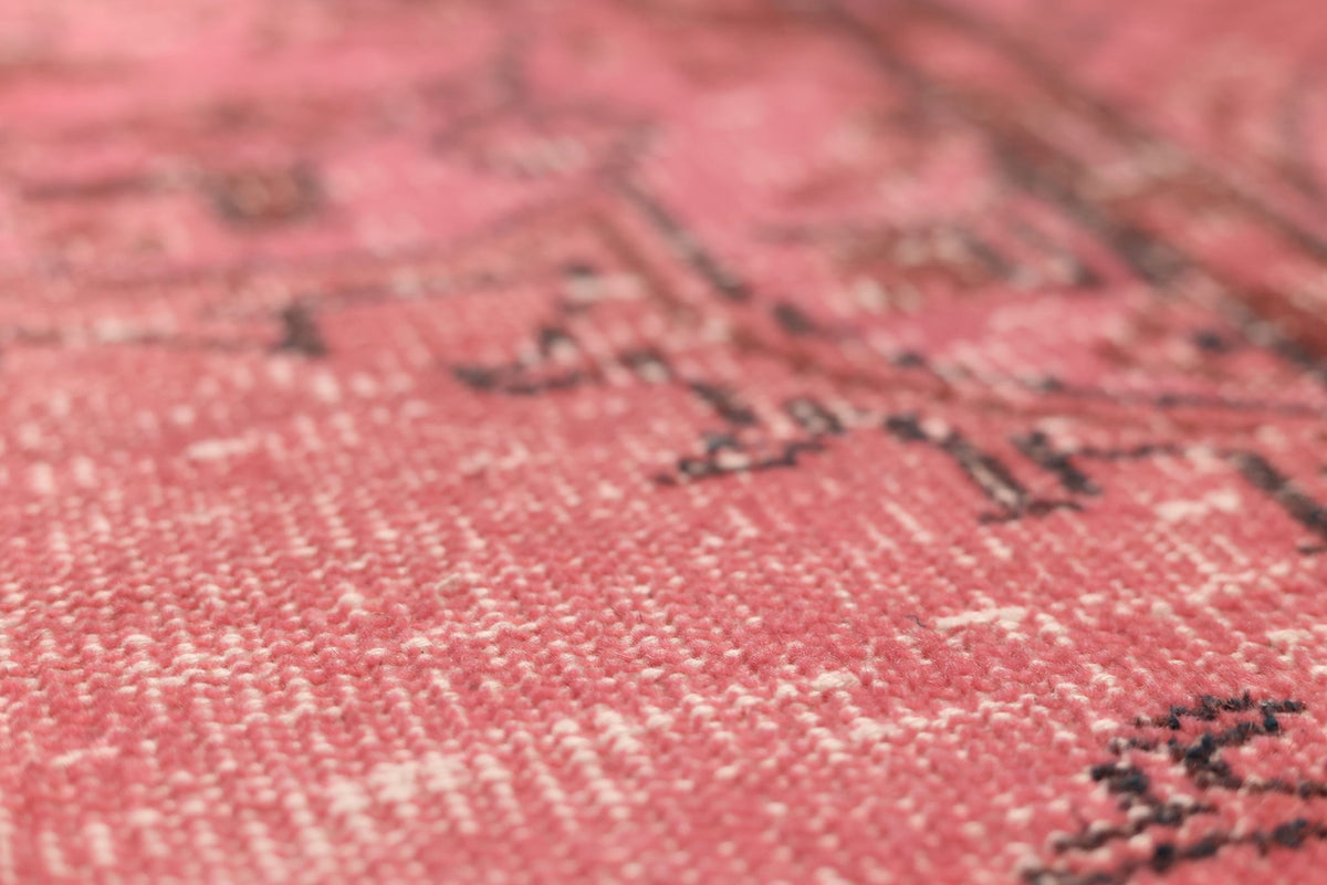 Vintage Isparta Turkish Area Rug 6x8 ft — Pink Floral