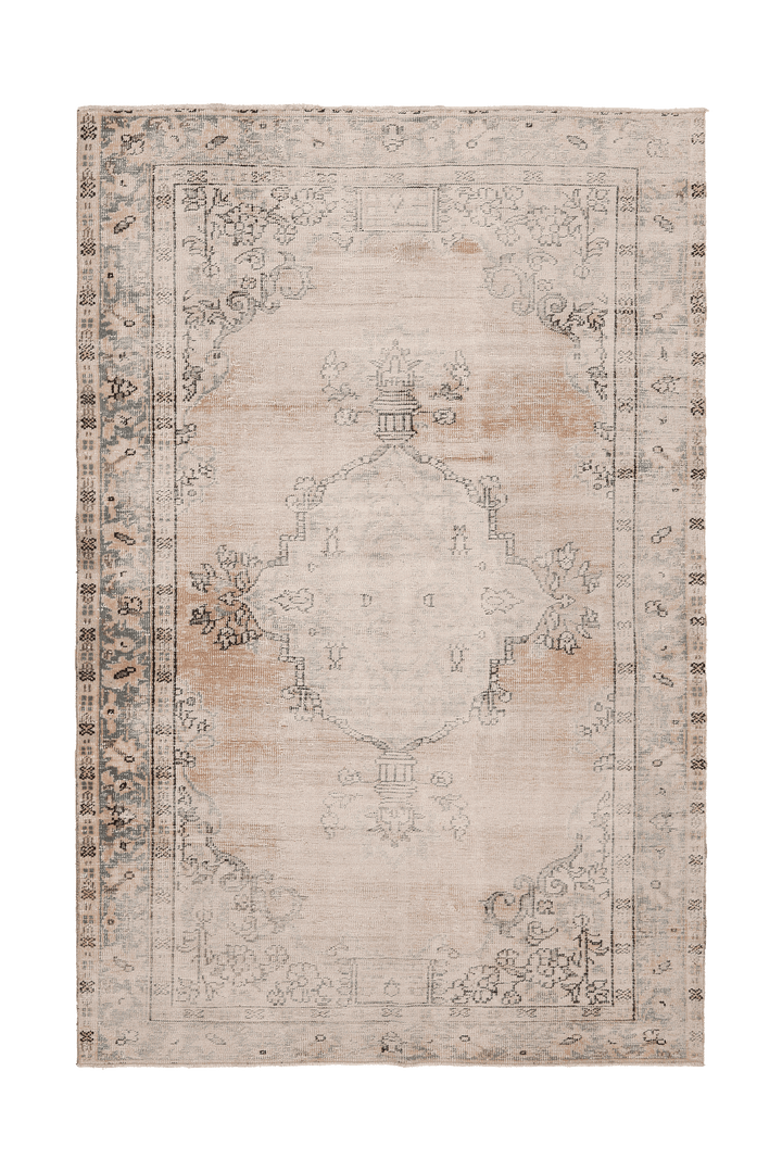 Vintage Isparta Turkish Area Rug 6x9 ft — Beige & Orange Floral