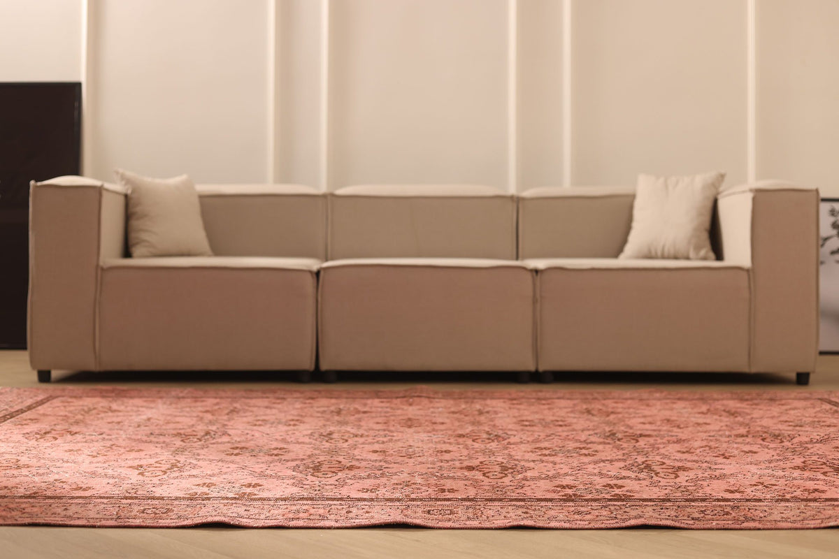 Vintage Isparta Turkish Area Rug 7x10 ft — Pink & Red Floral