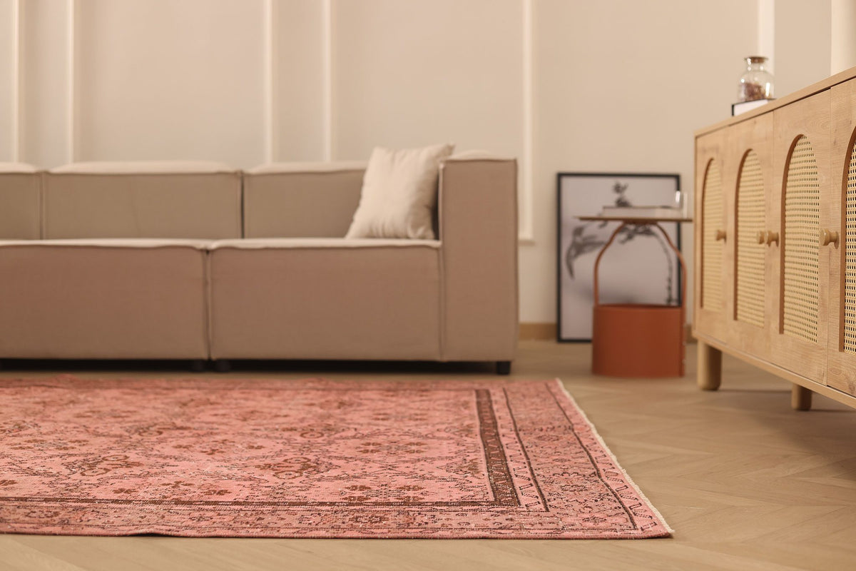 Vintage Isparta Turkish Area Rug 7x10 ft — Pink & Red Floral