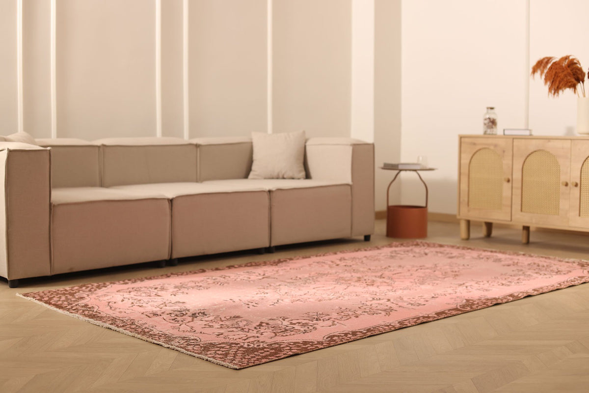 Vintage Isparta Turkish Area Rug 6x10 ft — Pink & Brown Floral