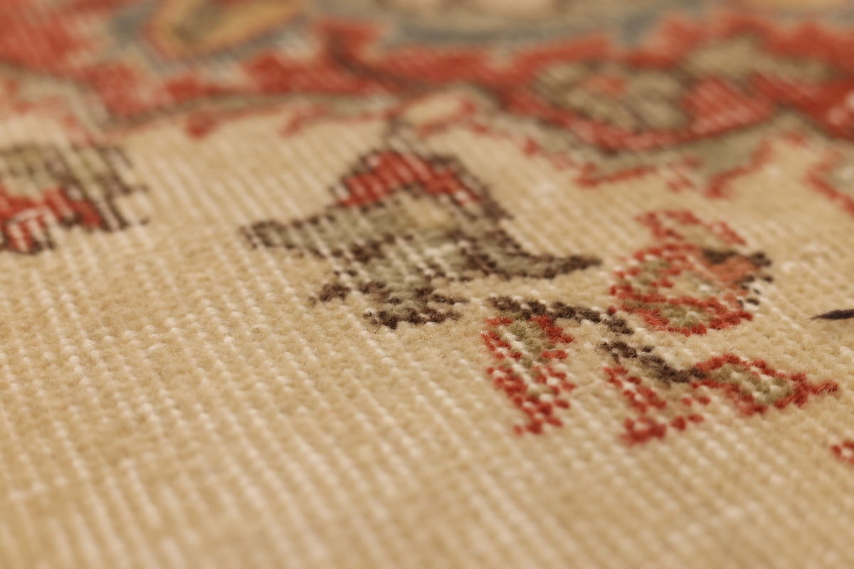 Vintage Isparta Turkish Runner Rug 2x4 ft — Beige & Red Floral