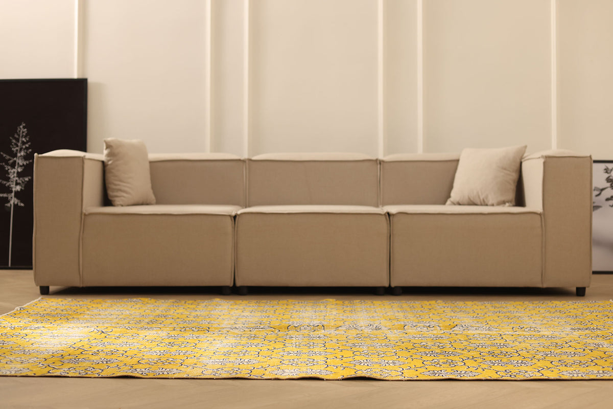 Vintage Isparta Turkish Area Rug 5x8 ft — Yellow & Gray Floral