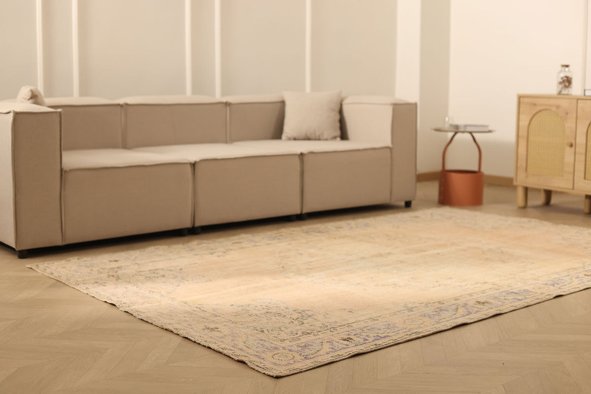 Vintage Manisa Turkish Area Rug 6x9 ft — Beige Floral