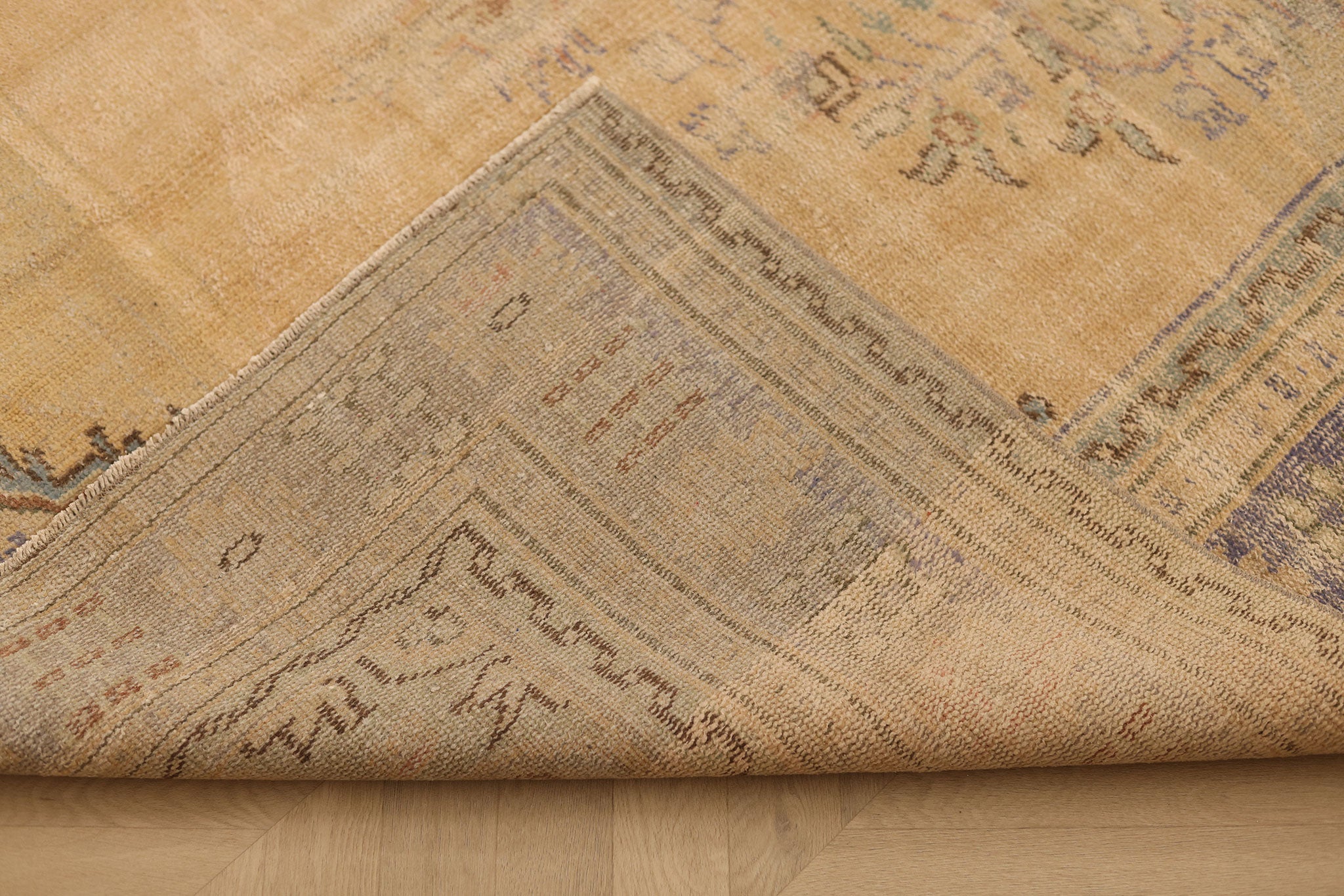 Vintage Manisa Turkish Area Rug 6x8 ft — Beige & Blue Floral
