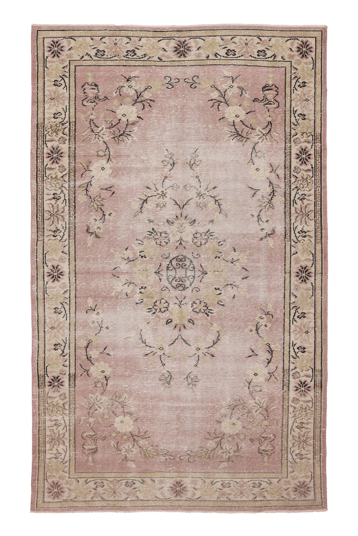 Vintage Isparta Turkish Area Rug 5x9 ft — Pink & Beige Floral