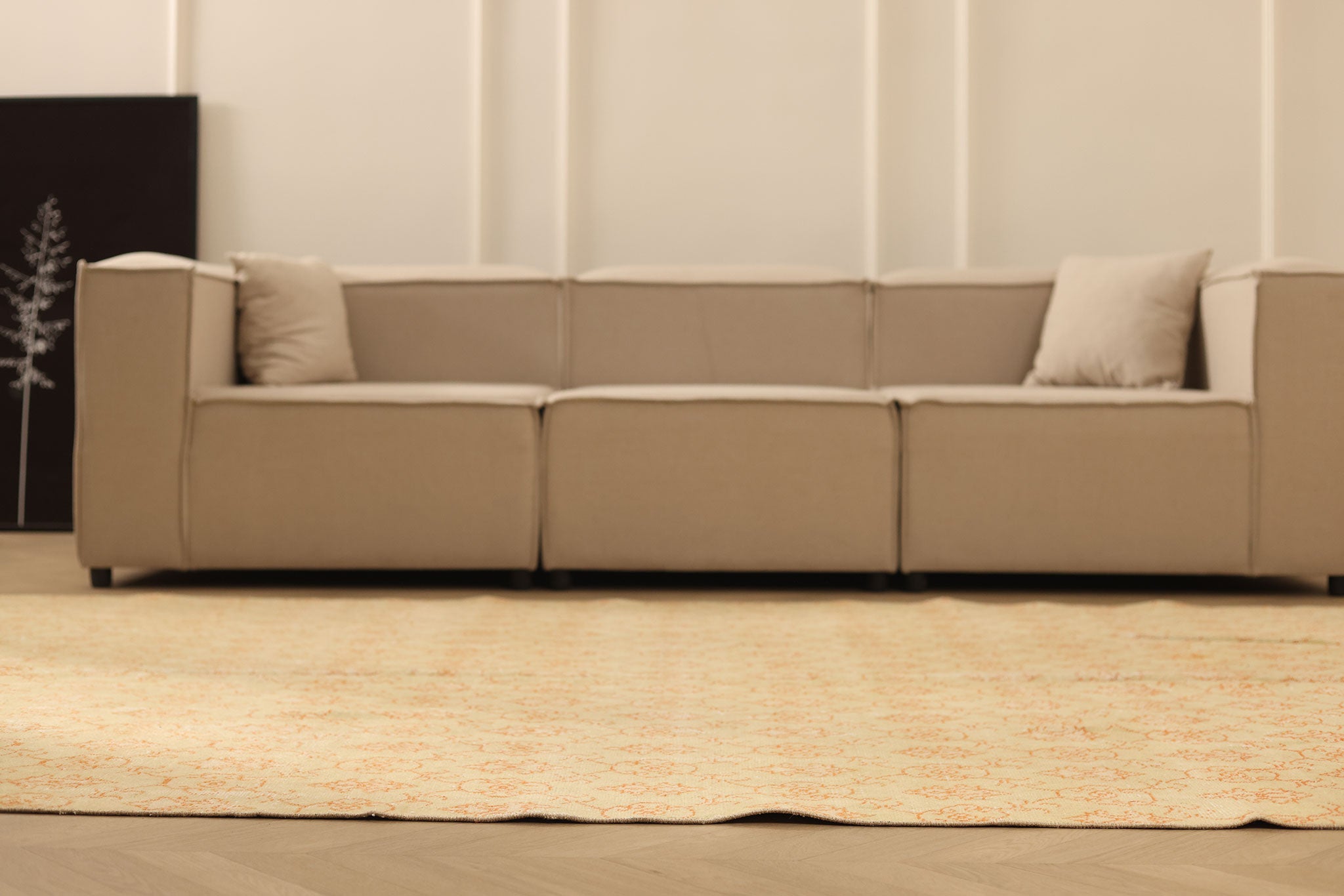 Vintage Isparta Turkish Area Rug 6x10 ft — Beige & Orange Floral (No. 53295)