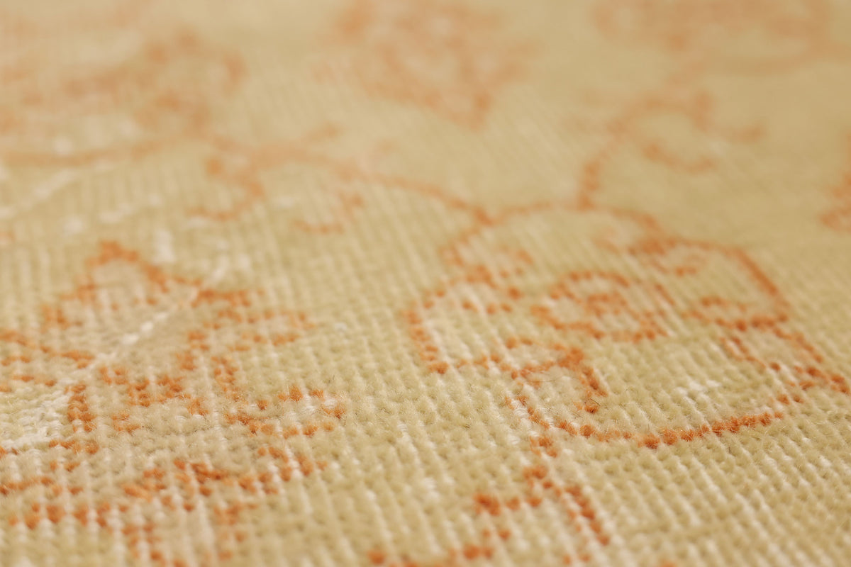 Vintage Isparta Turkish Area Rug 6x10 ft — Beige & Orange Floral (No. 53295)