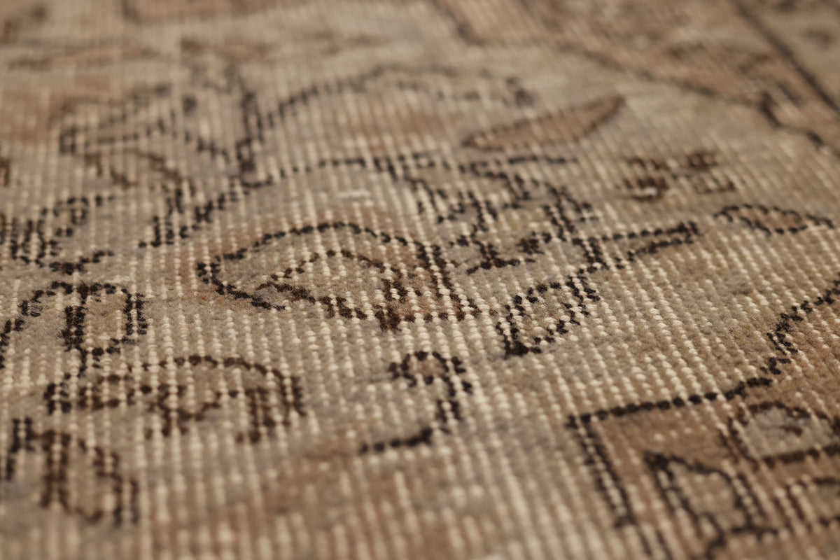 Vintage Isparta Turkish Area Rug 5x8 ft — Beige & Brown Floral (No. 53379)