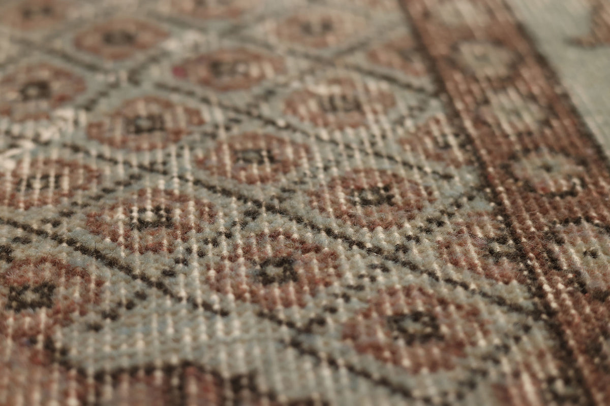 Vintage Isparta Turkish Area Rug 5x9 ft — Pink & Gray Geometric