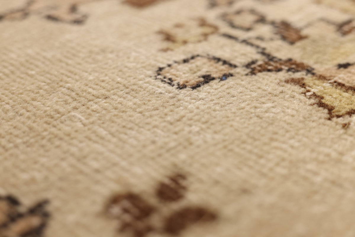 Vintage Isparta Turkish Area Rug 5x8 ft — Beige & Brown Floral (No. 53877)