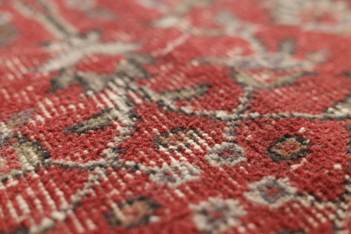 Vintage Isparta Turkish Area Rug 5x9 ft — Red & Beige Floral (No. 53892)