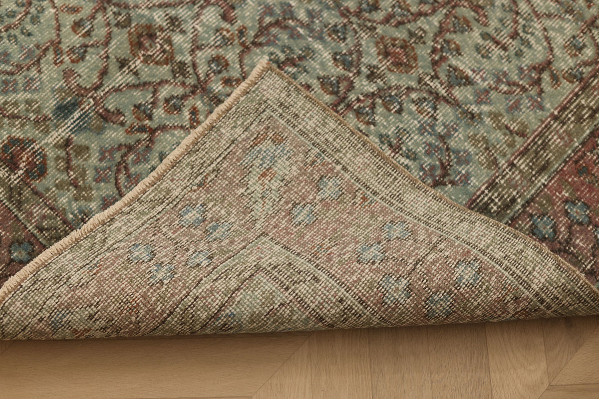 Vintage Isparta Turkish Area Rug 4x8 ft — Gray & Red Floral