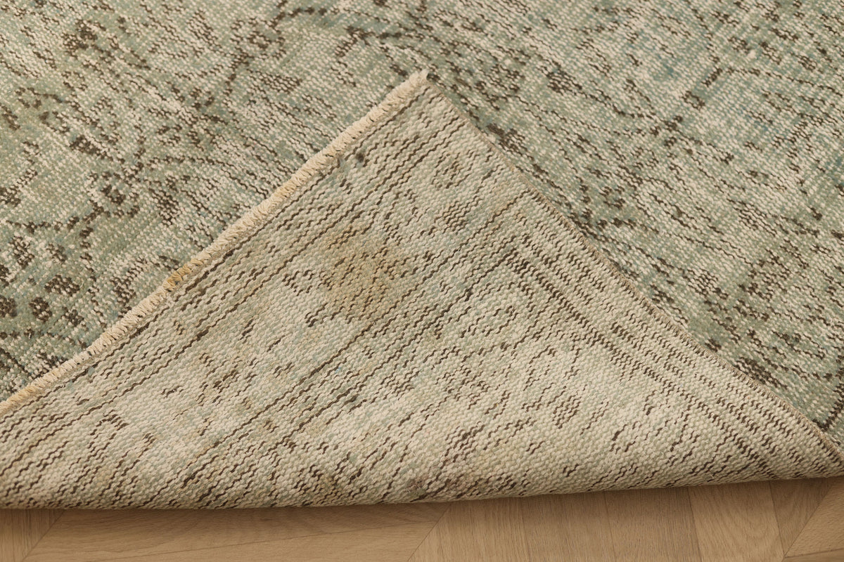 Vintage Manisa Turkish Area Rug 4x8 ft — Gray Distressed