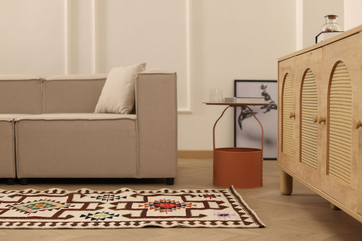 Qseniel Persian Style Kilim Runner Rug