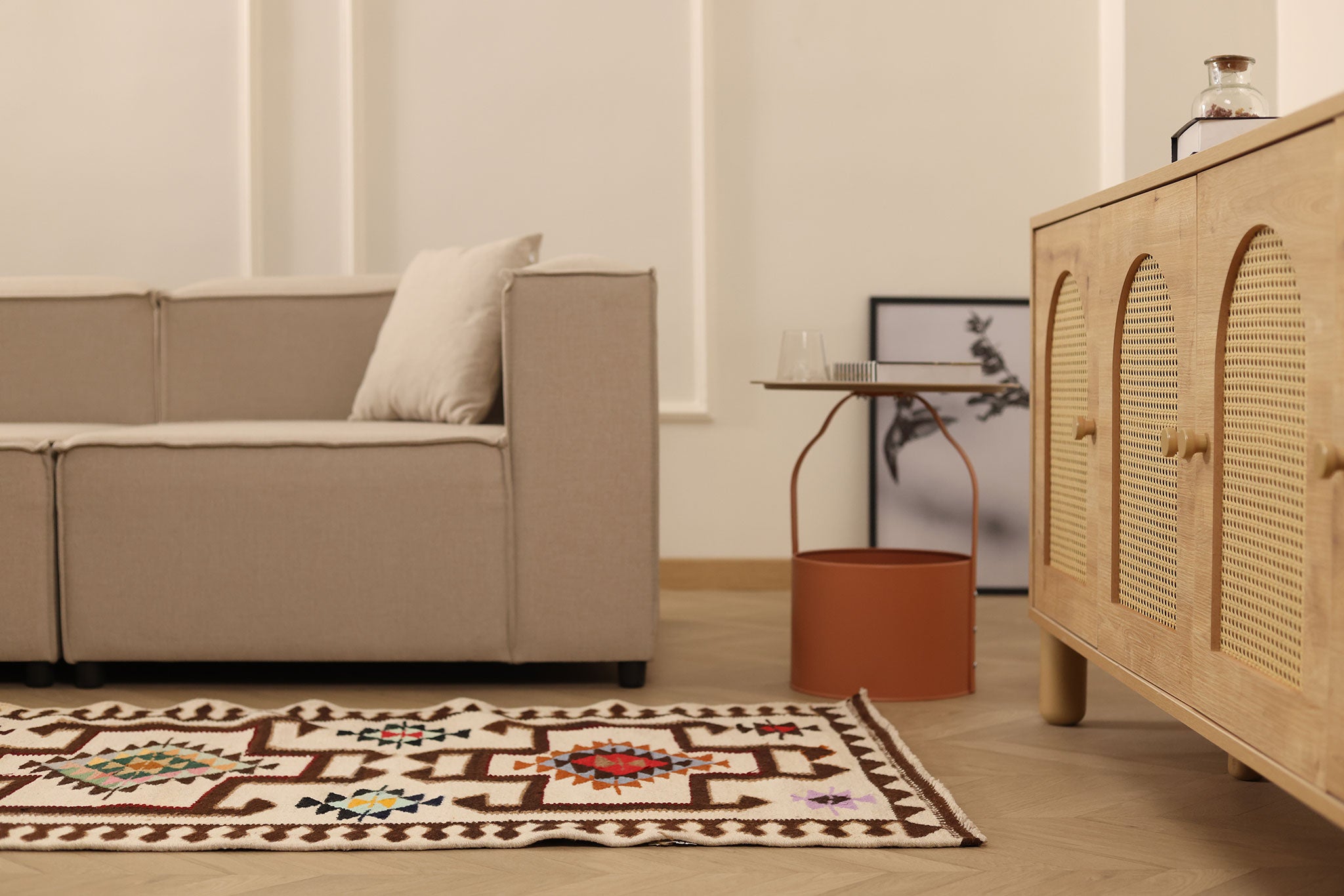 Qseniel Persian Style Kilim Runner Rug