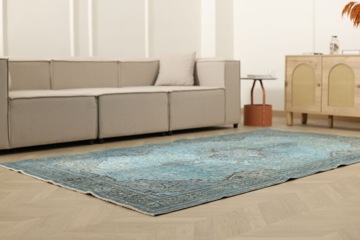 Vintage Isparta Turkish Area Rug 5x9 ft — Blue Floral