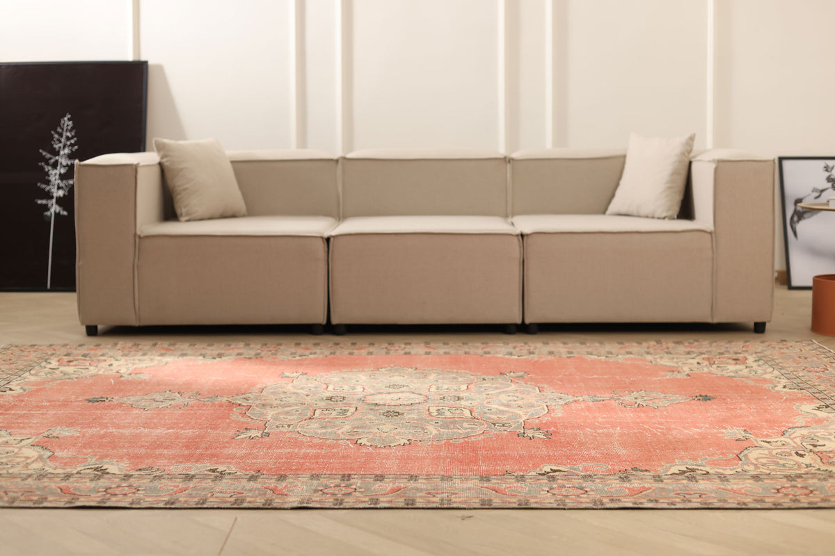 Vintage Isparta Turkish Area Rug 6x10 ft — Red Floral (No. 55199)