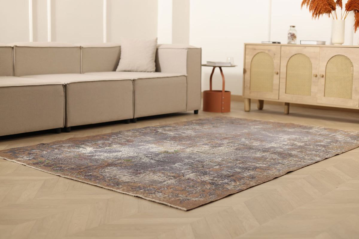 Vintage Isparta Turkish Area Rug 5x8 ft — Gray & Brown Floral (No. 55204)