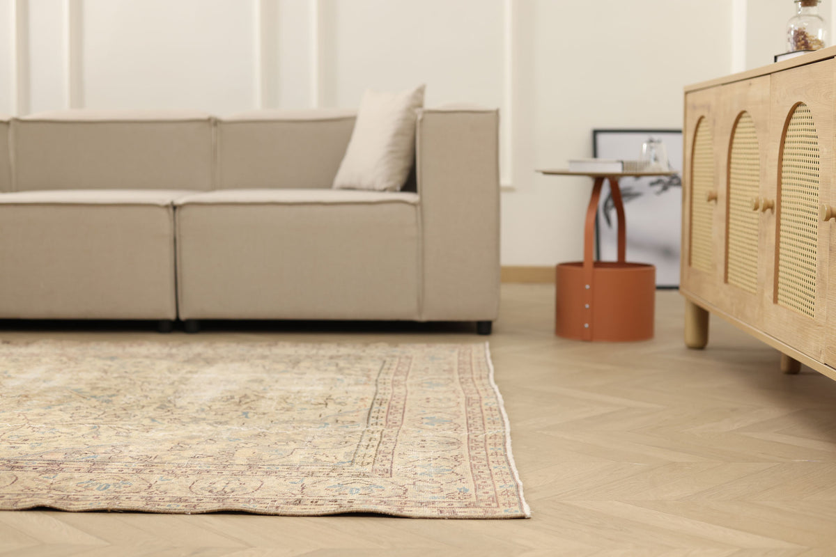 Vintage Isparta Turkish Area Rug 5x8 ft — Beige & Brown Floral (No. 55207)
