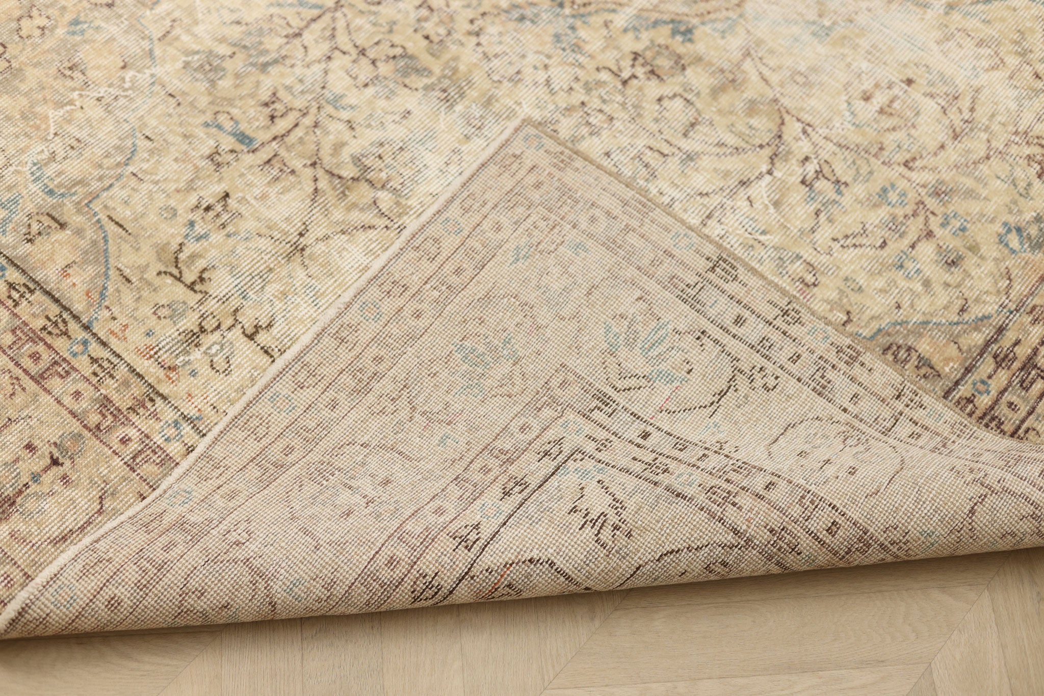 Vintage Isparta Turkish Area Rug 5x8 ft — Beige & Brown Floral (No. 55207)
