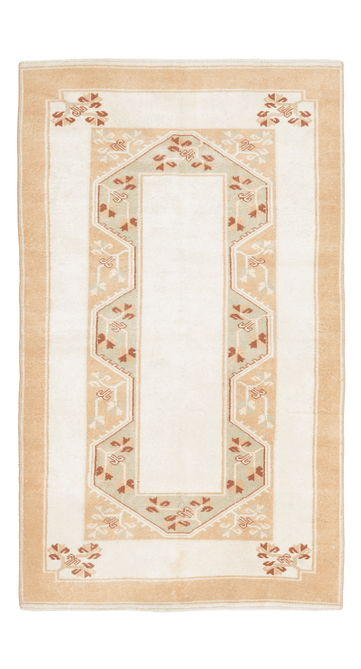 Vintage Muğla Turkish Area Rug 3x6 ft — White & Orange Floral