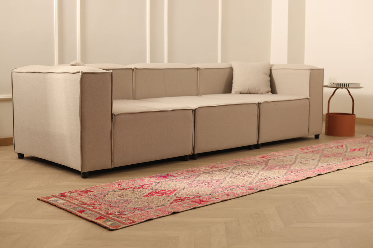 Othvekar Persian Style Runner Rug