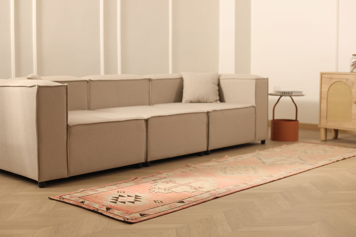 Othvemer Persian Style Runner Rug