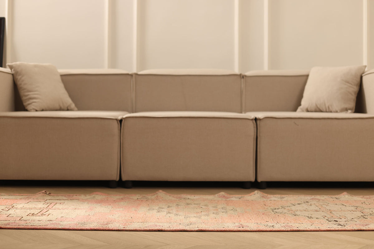 Othvemer Persian Style Runner Rug