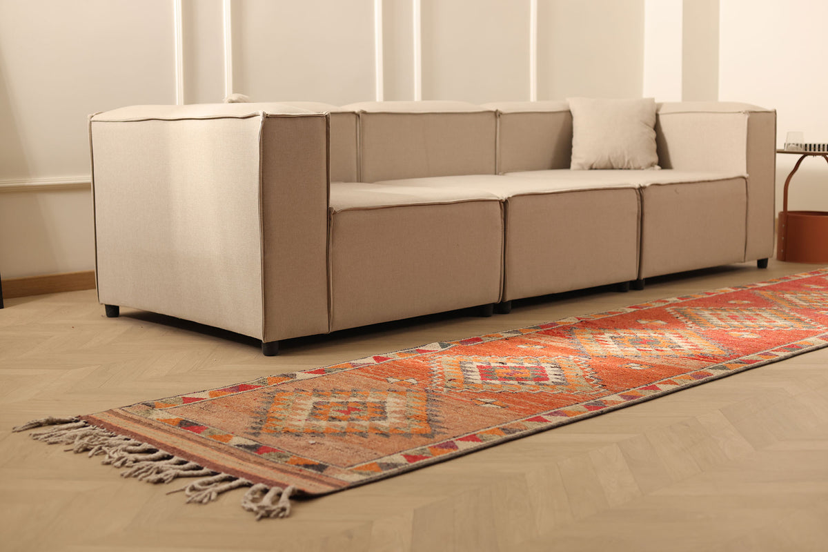 Othvetan Persian Style Runner Rug