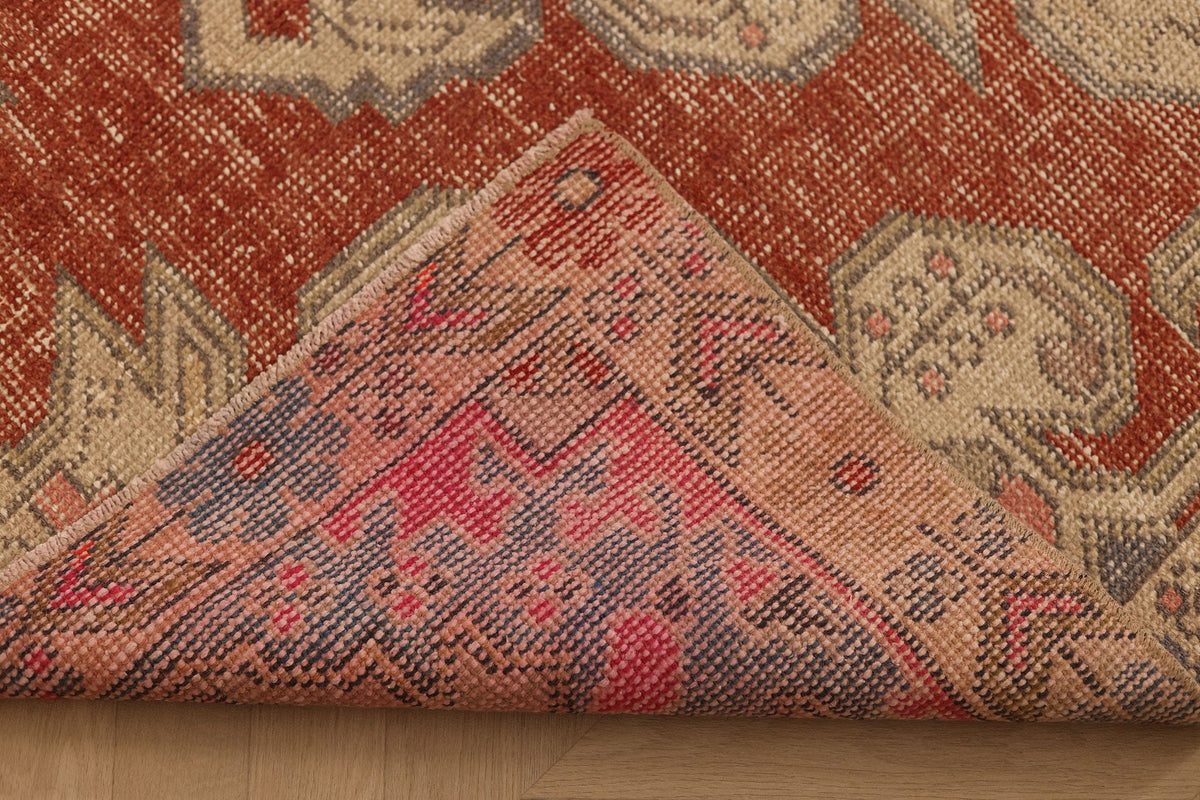 Vintage Nevşehir Turkish Area Rug 4x7 ft — Red & Beige Floral
