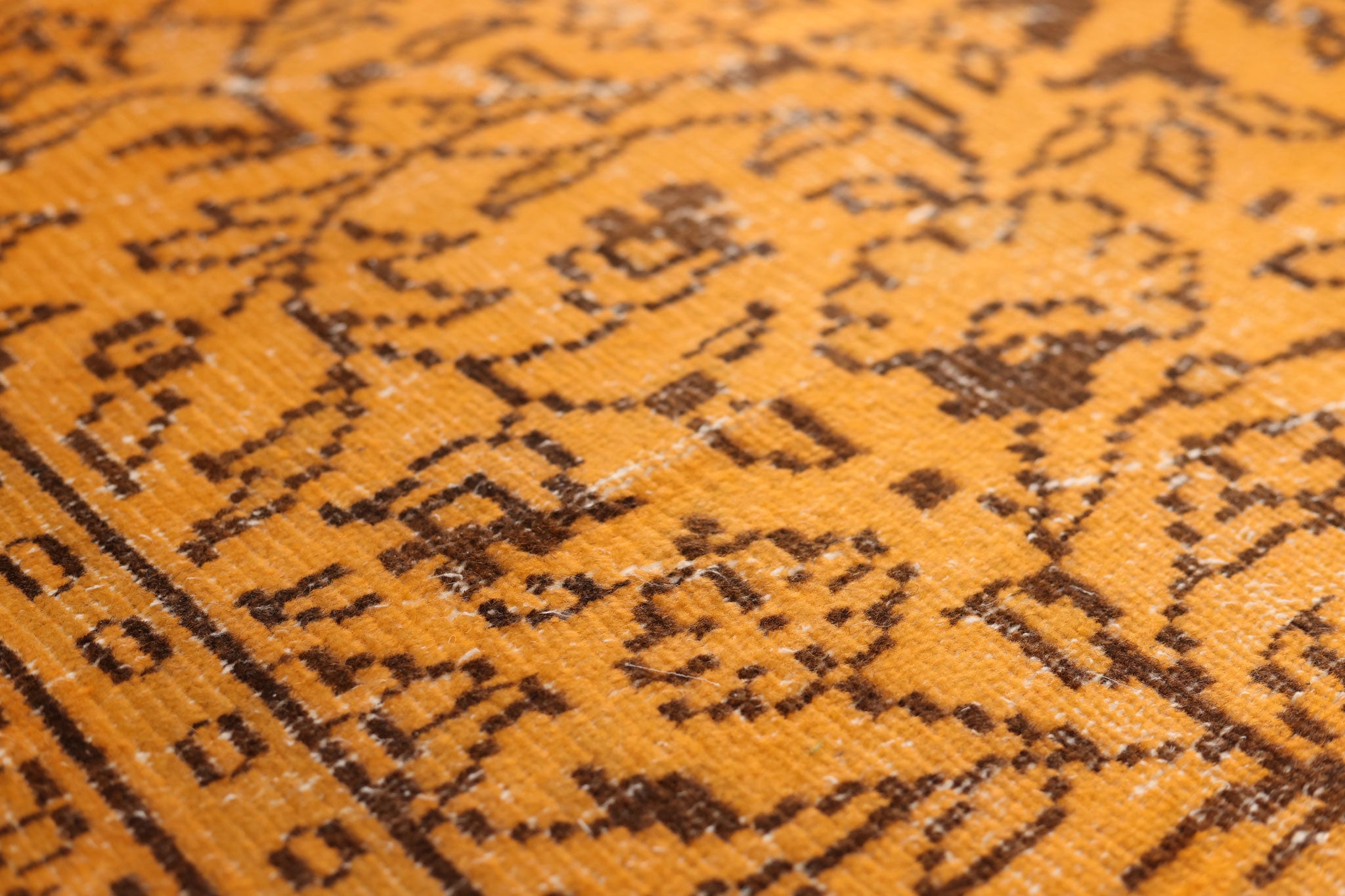 Vintage Isparta Turkish Area Rug 5x9 ft — Orange Floral (No. 55603)