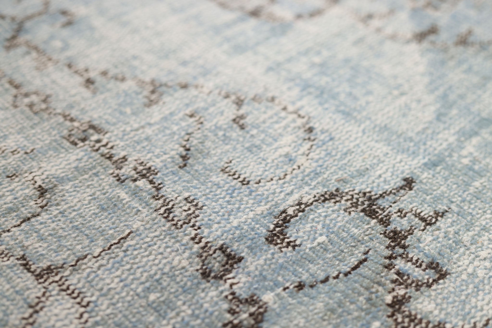 Vintage Manisa Turkish Area Rug 5x9 ft — Blue & Gray Floral
