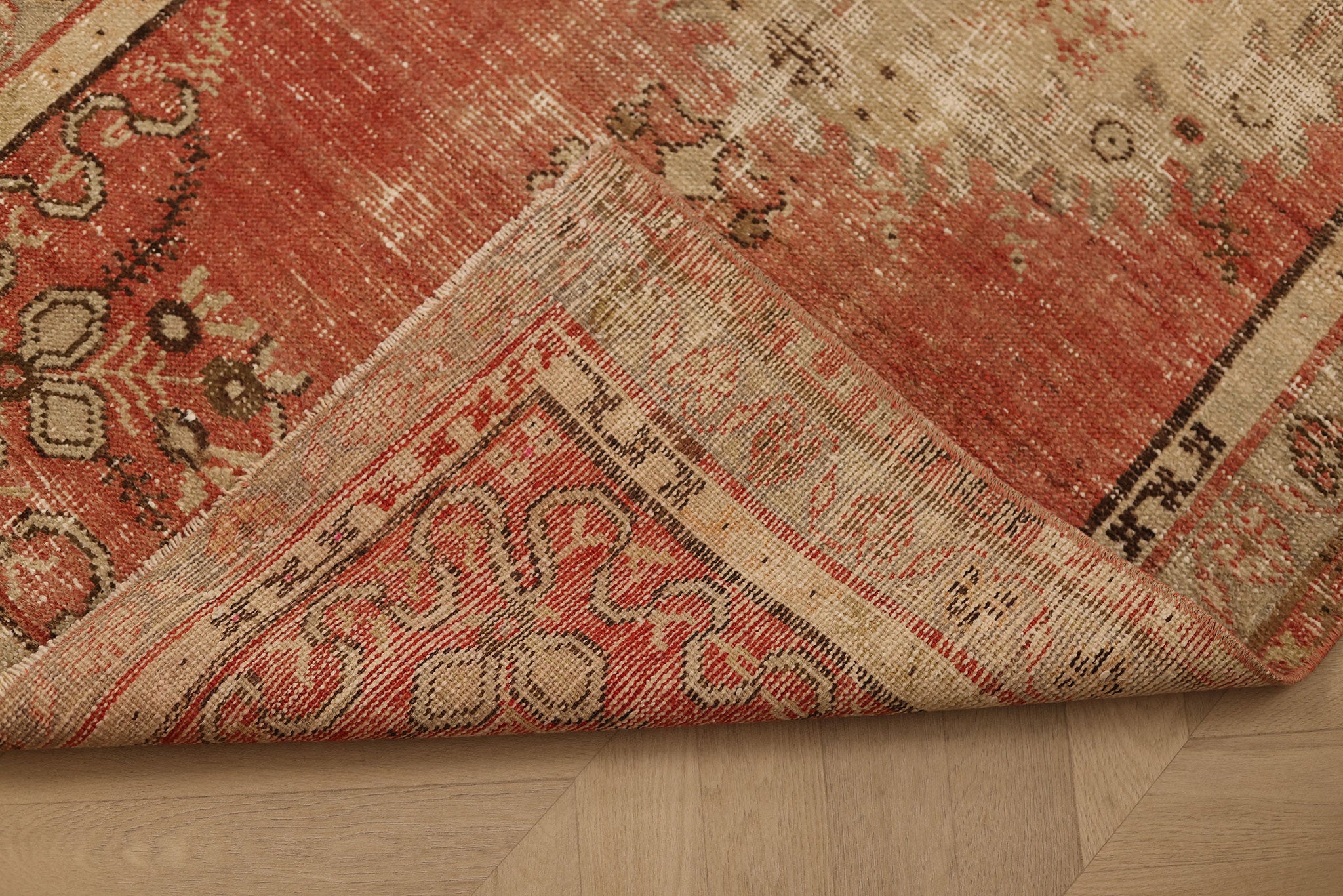 Vintage Denizli Turkish Runner Rug 3x6 ft — Red & Beige Floral