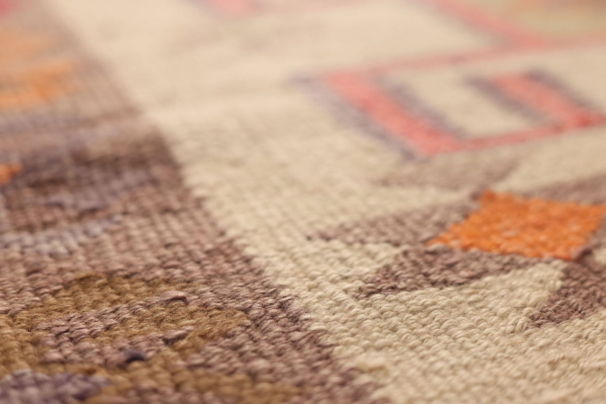 Vintage Southeastern Persian Style Kilim Runner Rug 3x11 ft — Beige & Brown Geometric