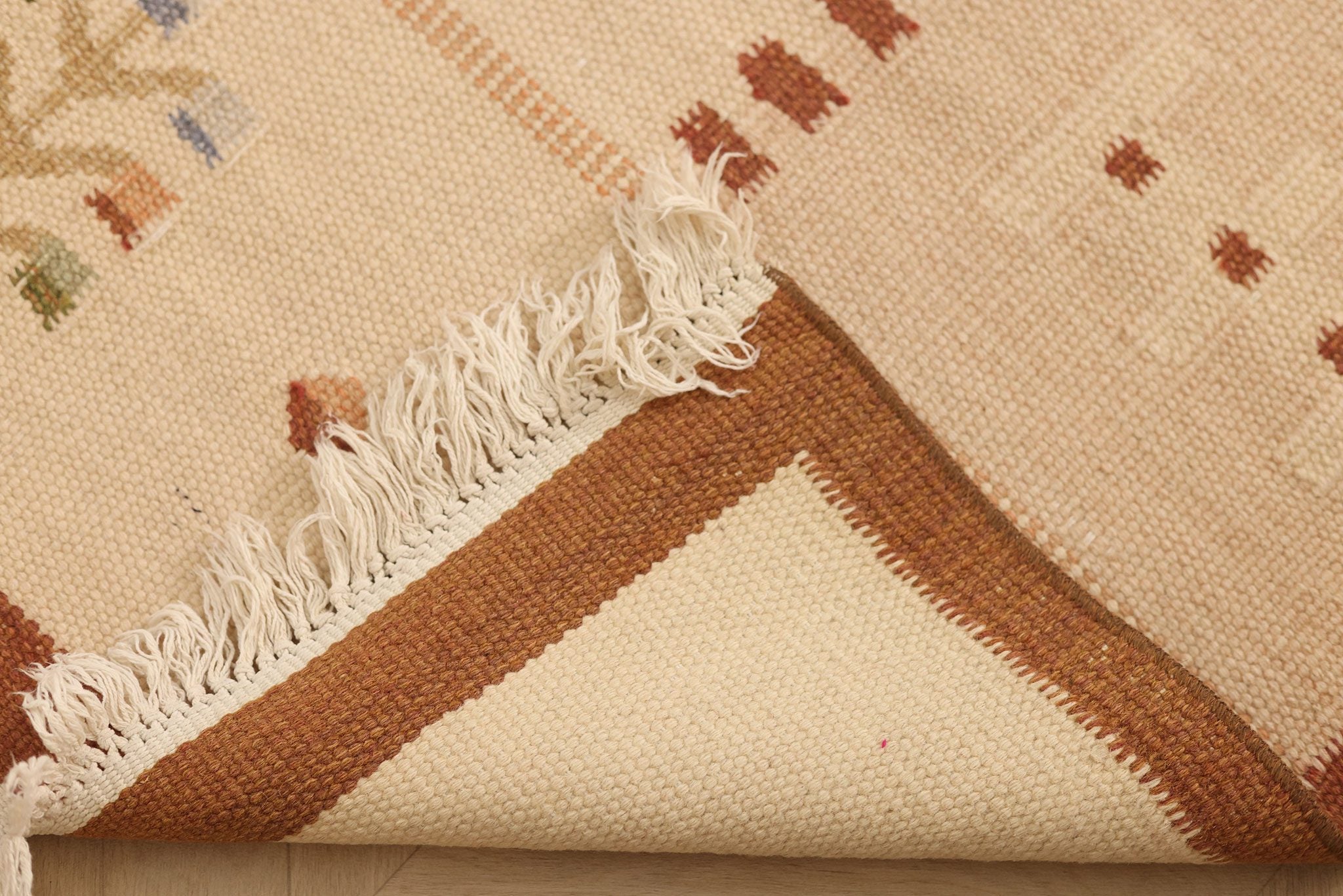 Vintage Uşak Turkish Runner Rug 3x6 ft — Beige & Brown Geometric
