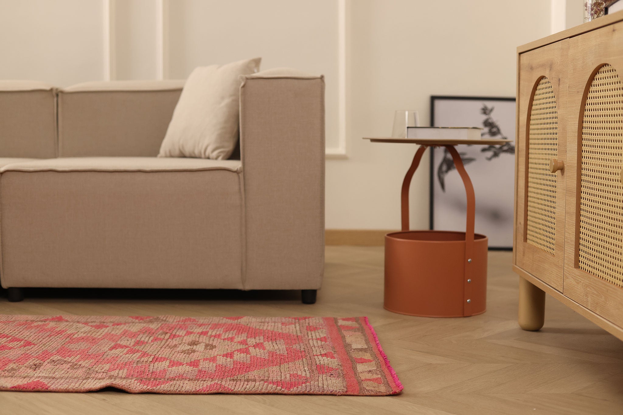 Wseneth Persian Style Runner Rug