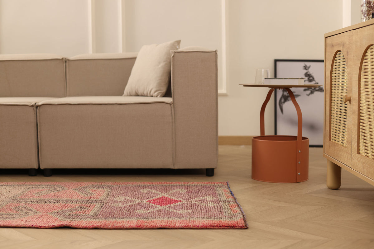 Hekhurethim Persian Style Runner Rug