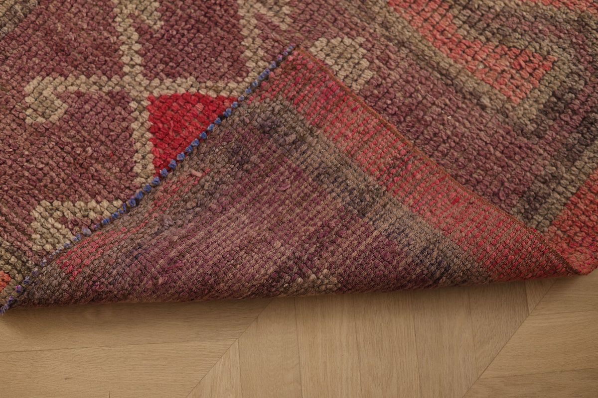 Hekhurethim Persian Style Runner Rug