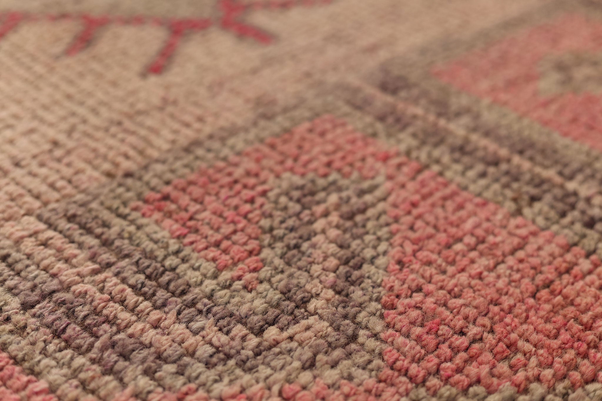 Hekhurethim Persian Style Runner Rug