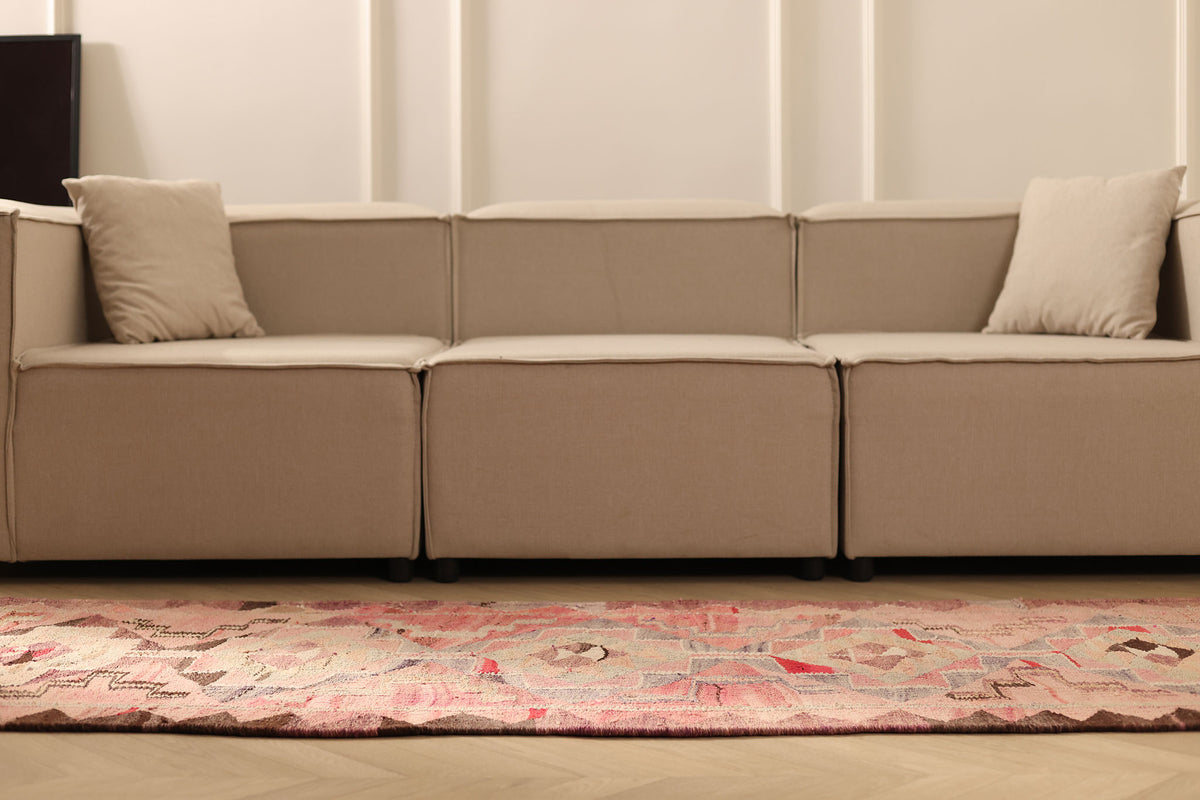 Hekhurethun Persian Style Kilim Runner Rug