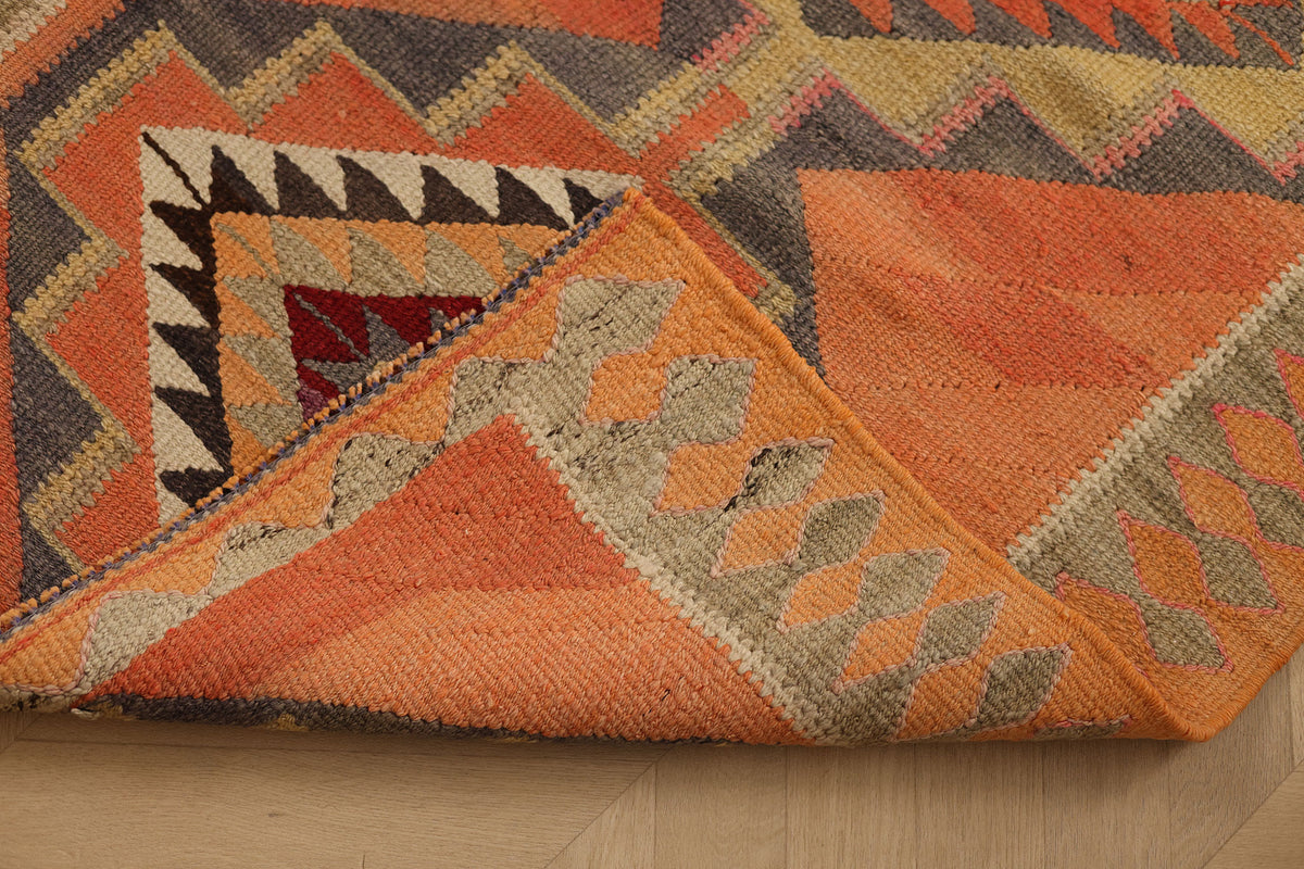 Hekhurethok Persian Style Kilim Runner Rug