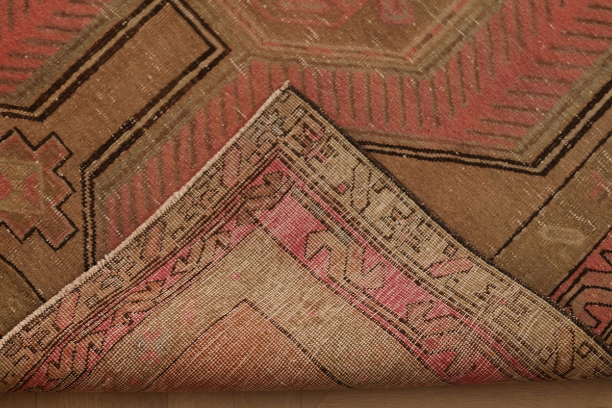 Vintage Malatya Turkish Runner Rug 5x11 ft — Brown & Red Geometric