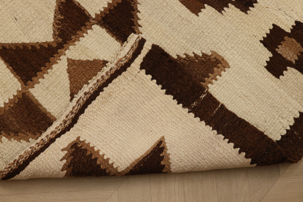 Nasenur Persian Style Kilim Runner Rug