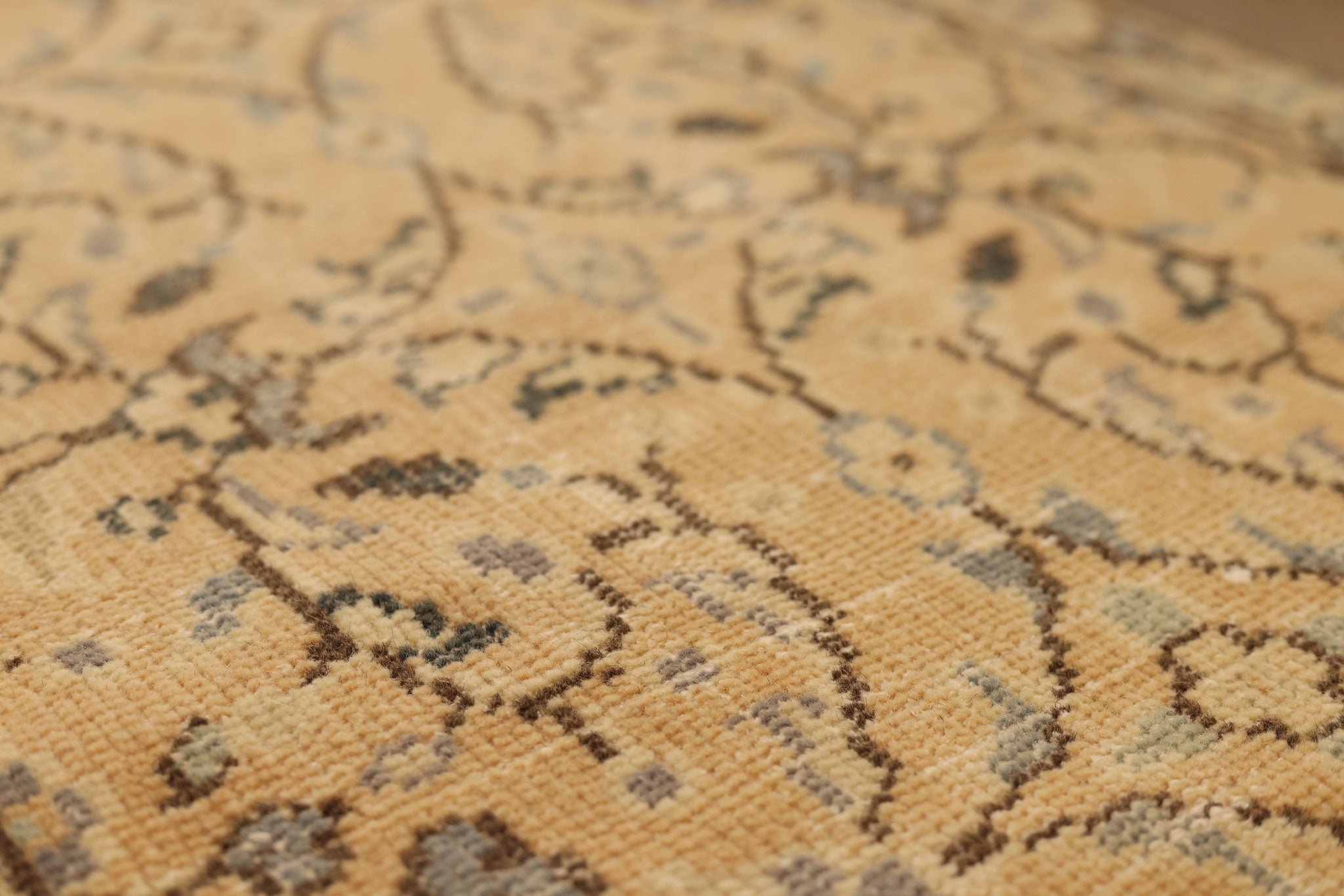 Vintage Manisa Turkish Runner Rug 2x10 ft — Beige Floral