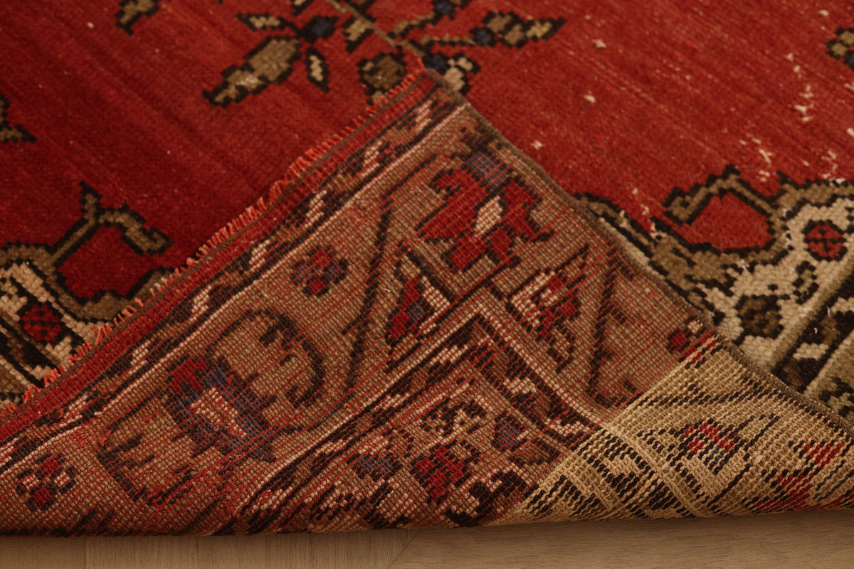 Vintage Çanakkale Turkish Runner Rug 4x9 ft — Red & Brown Floral