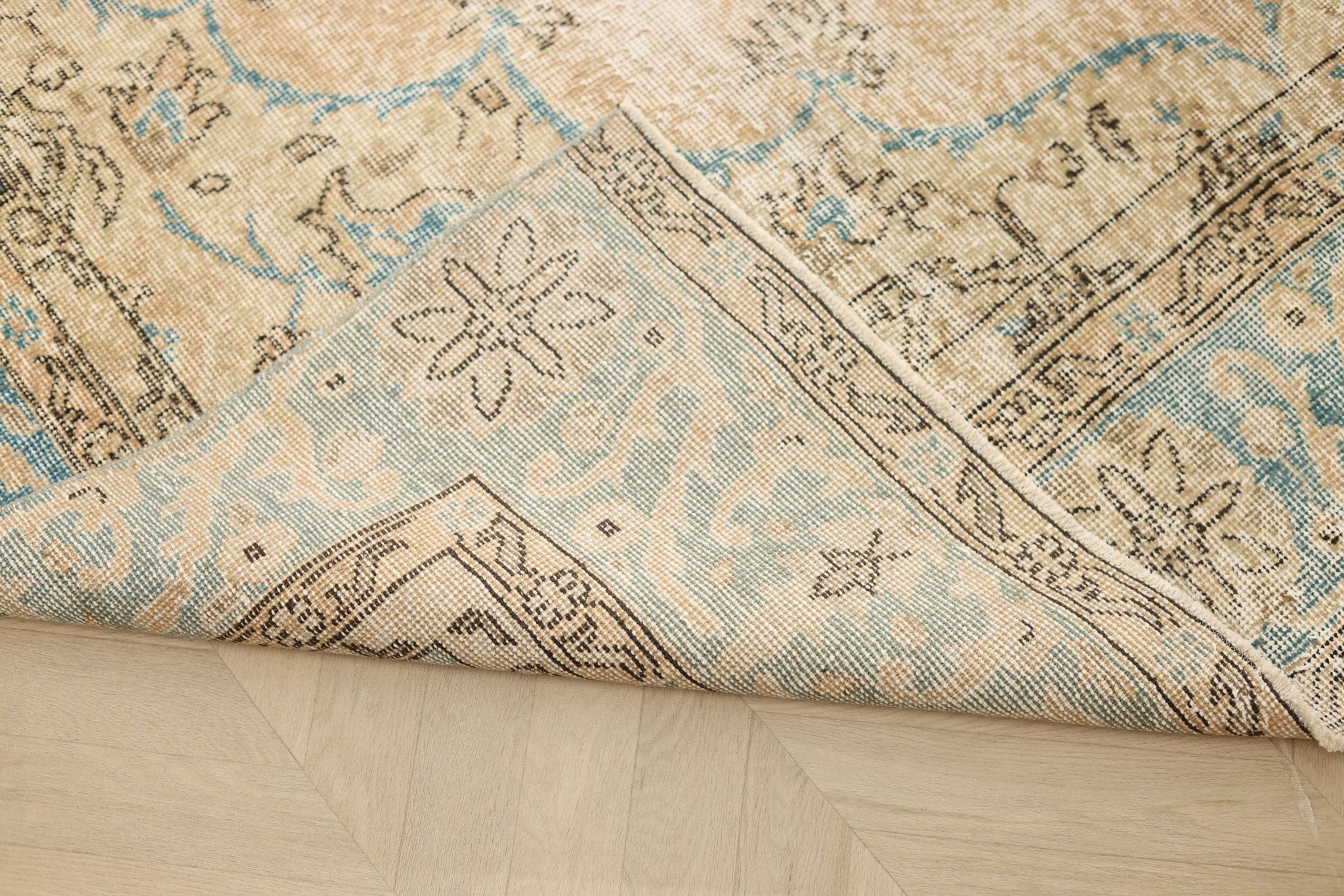 Vintage Isparta Turkish Area Rug 6x11 ft — Beige & Blue Floral