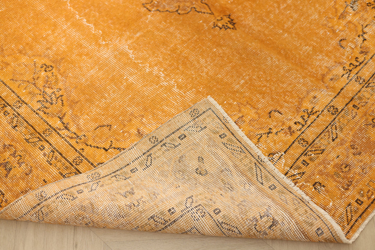 Vintage Isparta Turkish Area Rug 5x9 ft — Yellow & Orange Overdyed