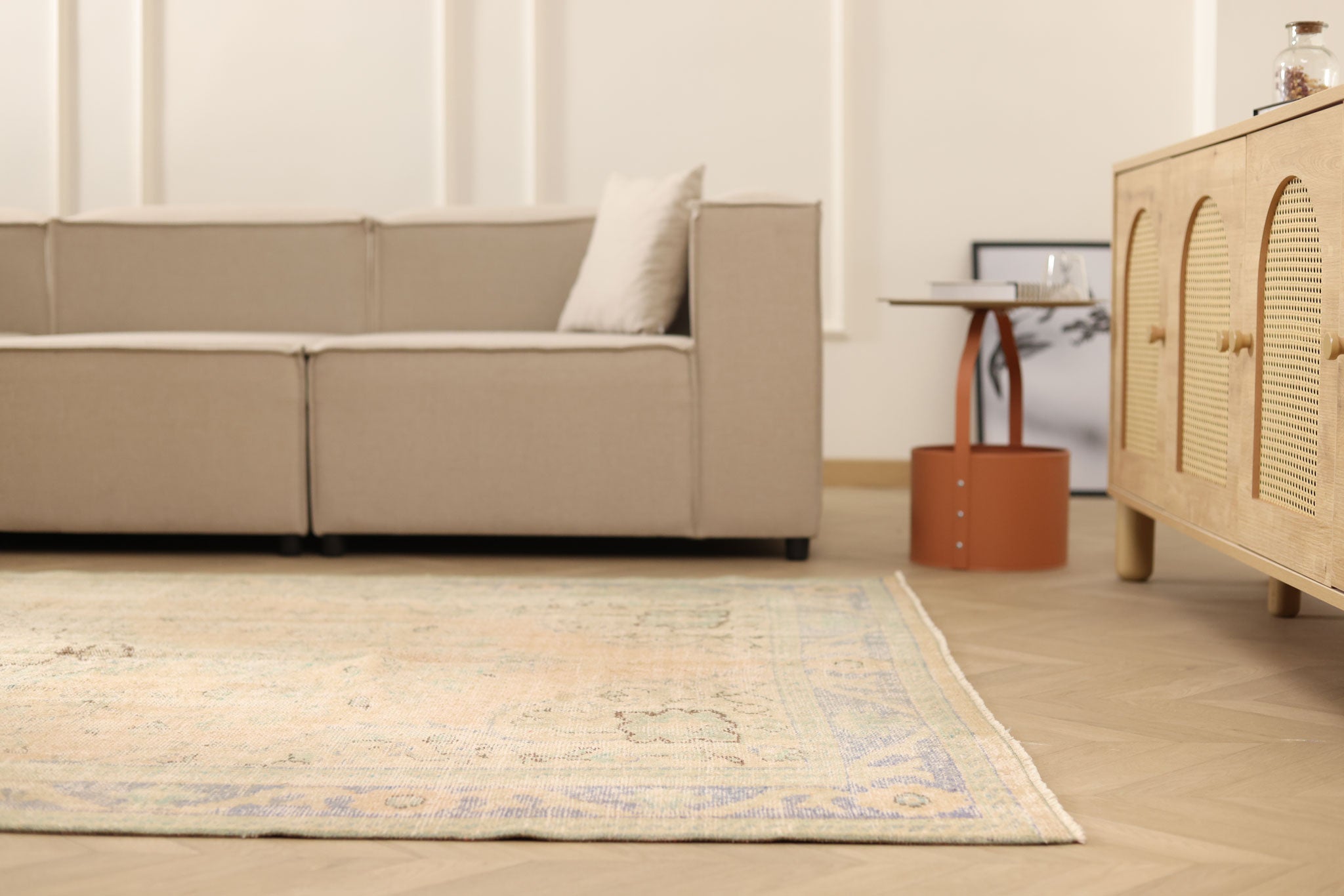 Vintage Manisa Turkish Area Rug 5x9 ft — Beige Distressed (No. 57803)