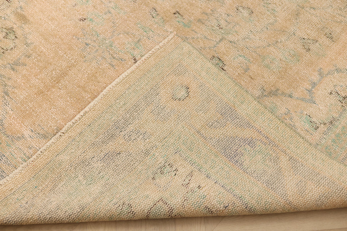 Vintage Manisa Turkish Area Rug 5x9 ft — Beige Distressed (No. 57803)